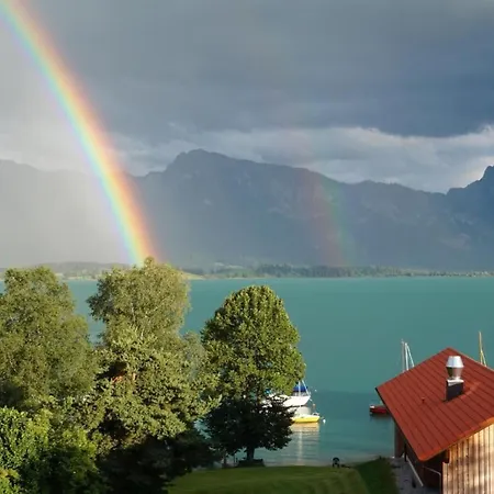 Mit Blick Auf Wasser By Interhome