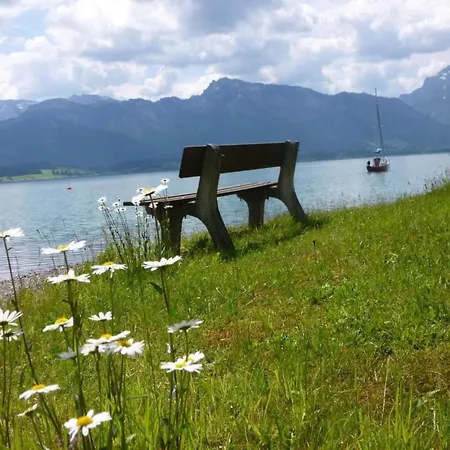 Mit Blick Auf Wasser By Interhome Daire Rieden