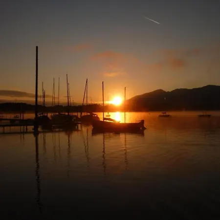 Mit Blick Auf Wasser By Interhome *