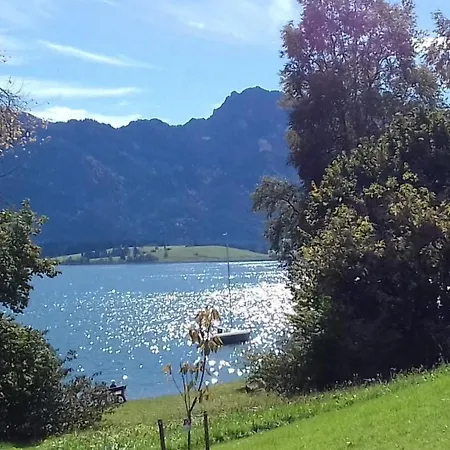 Mit Blick Auf Wasser By Interhome